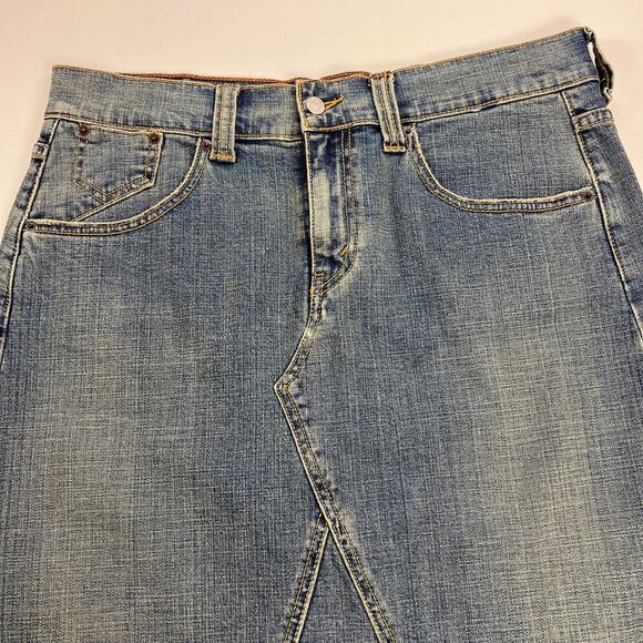 Levi's Almost Vintage Deconstructed Denim A-Line Skirt Five Pocket Size 14 - Picture 2 of 13